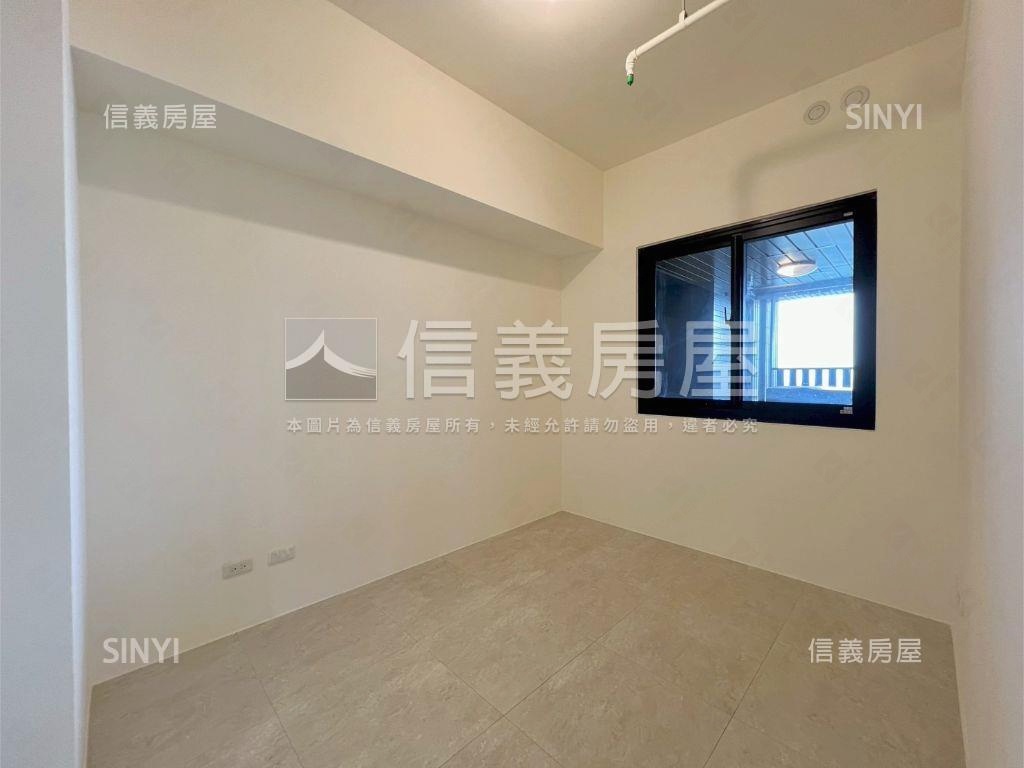 愛琴海落日三房平車房屋室內格局與周邊環境