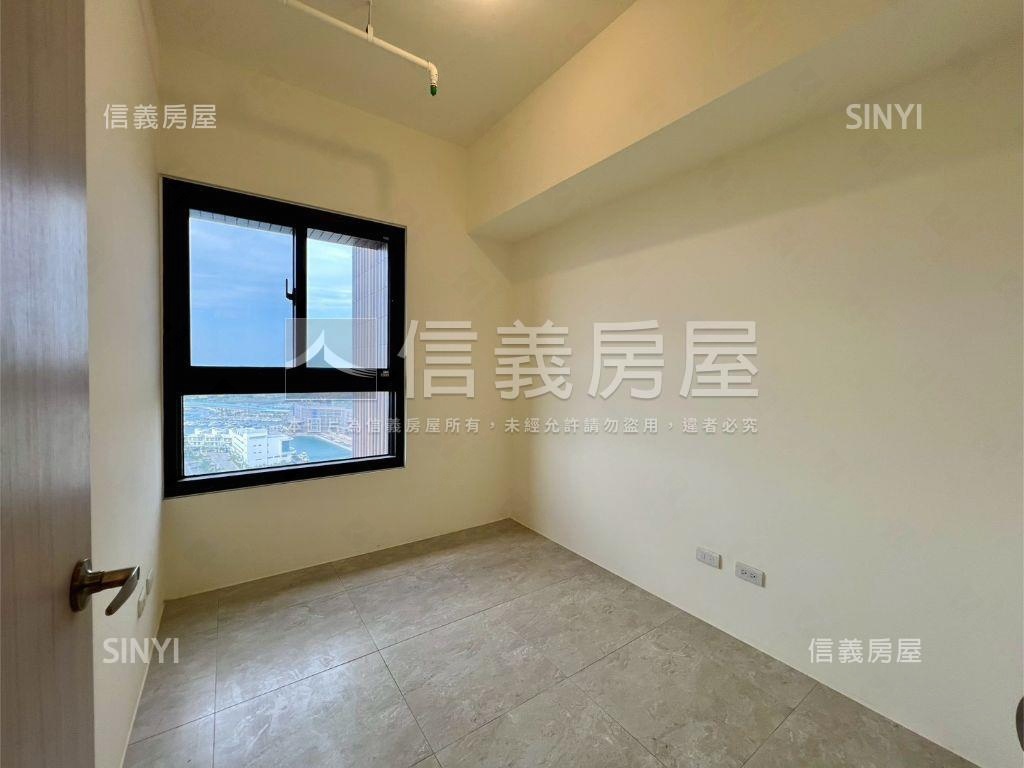 愛琴海落日三房平車房屋室內格局與周邊環境