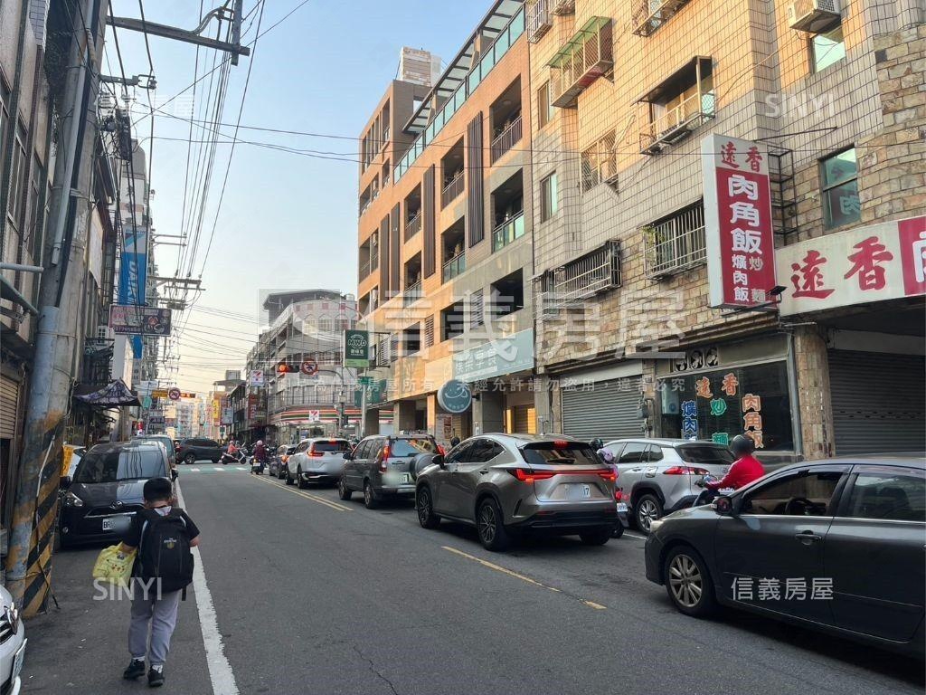大雅正中山北路金店面房屋室內格局與周邊環境