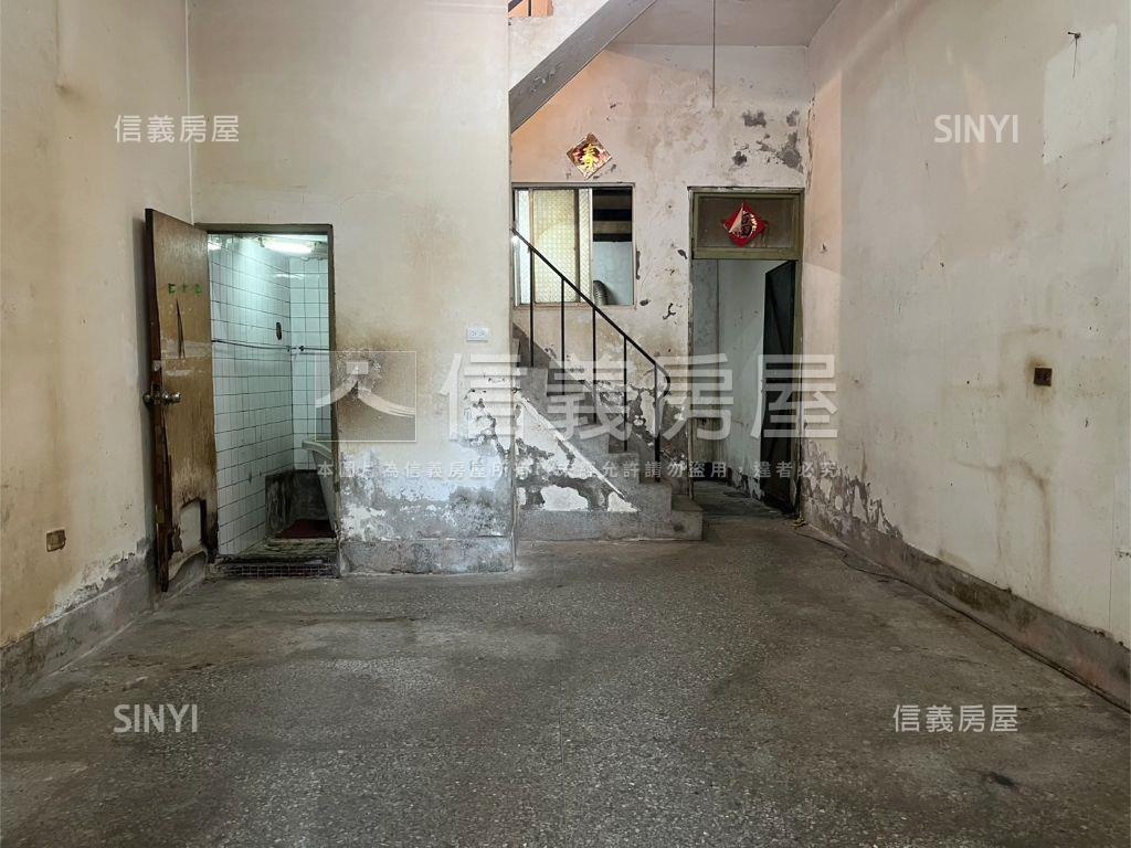 大雅正中山北路金店面房屋室內格局與周邊環境