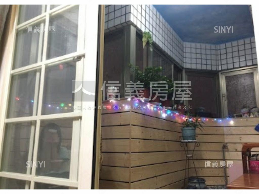 繁榮八佰三房車位房屋室內格局與周邊環境