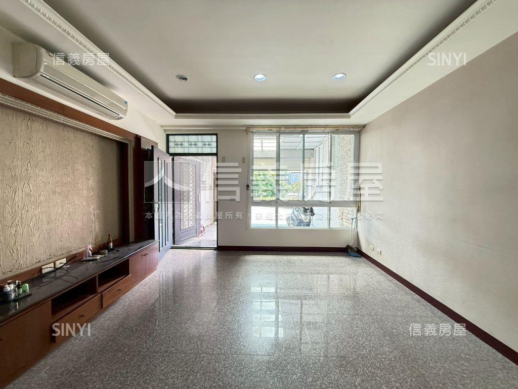 善化｜約１９年臨路透天房屋室內格局與周邊環境