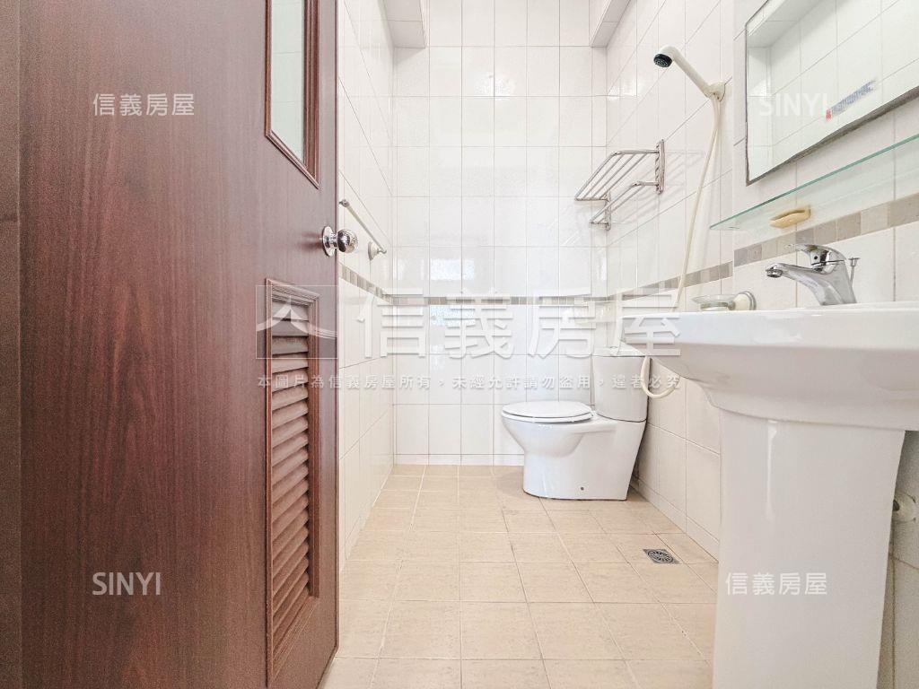 善化｜約１９年臨路透天房屋室內格局與周邊環境