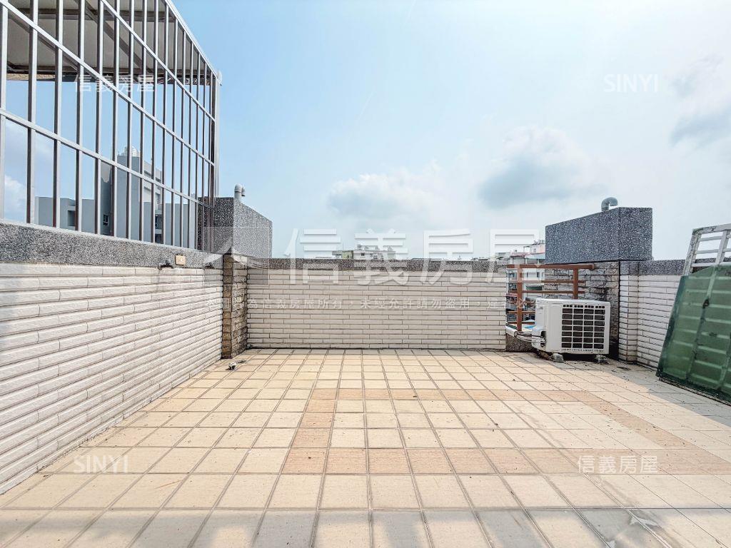 善化｜約１９年臨路透天房屋室內格局與周邊環境