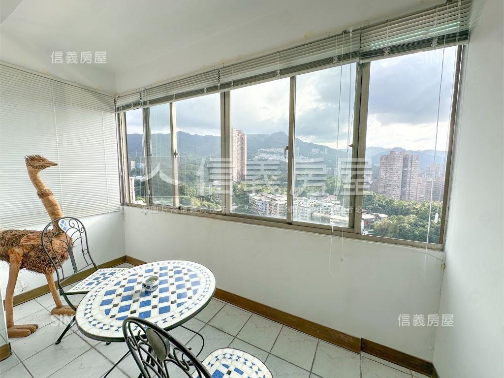 帝王華城景觀三房車位房屋室內格局與周邊環境