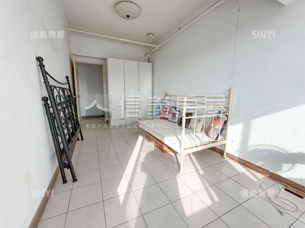 帝王華城景觀三房車位房屋室內格局與周邊環境