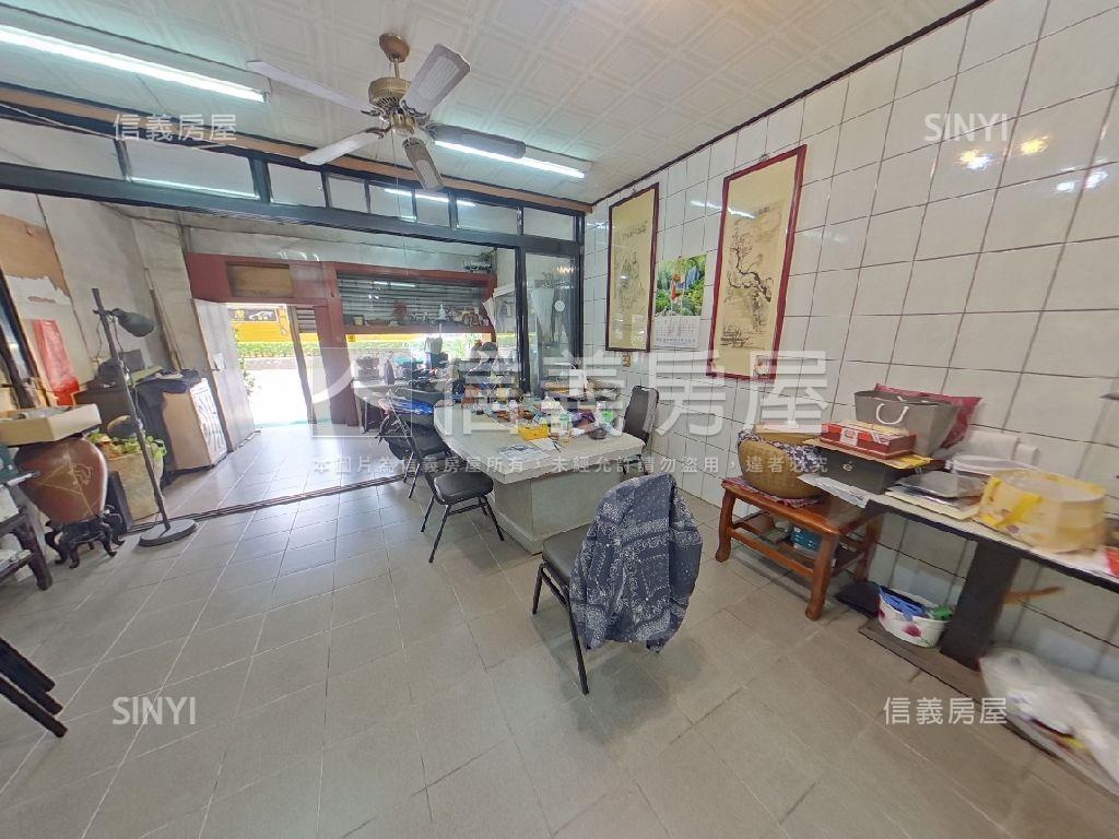 鶯歌市區·近火車站透店房屋室內格局與周邊環境