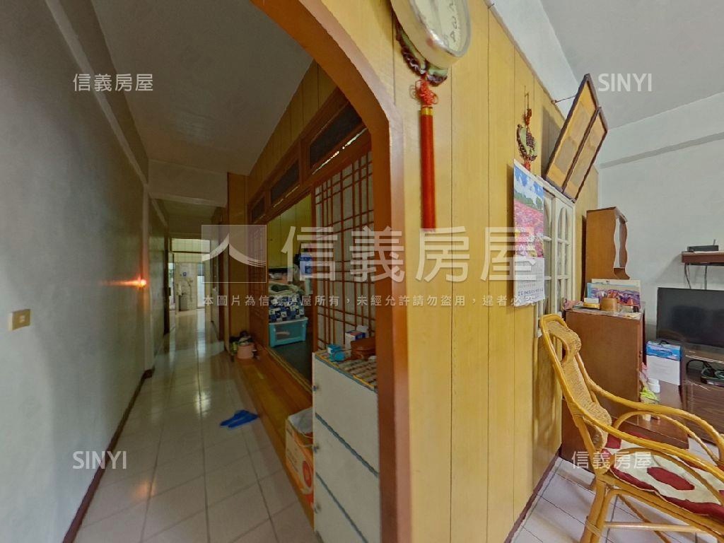 鶯歌市區·近火車站透店房屋室內格局與周邊環境