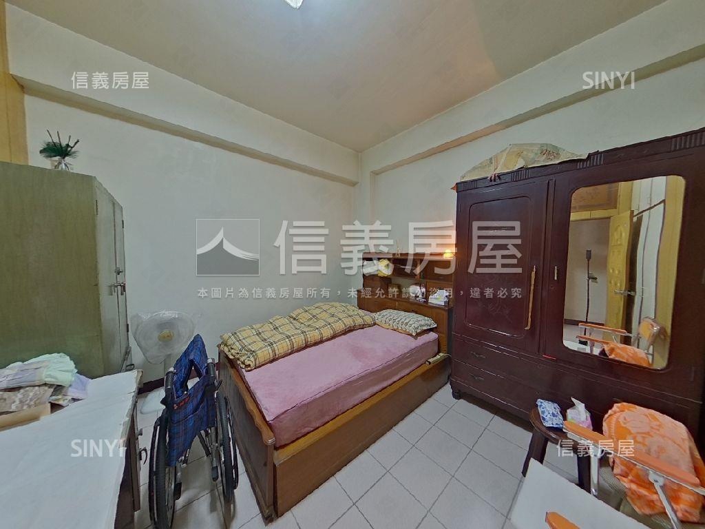 鶯歌市區·近火車站透店房屋室內格局與周邊環境