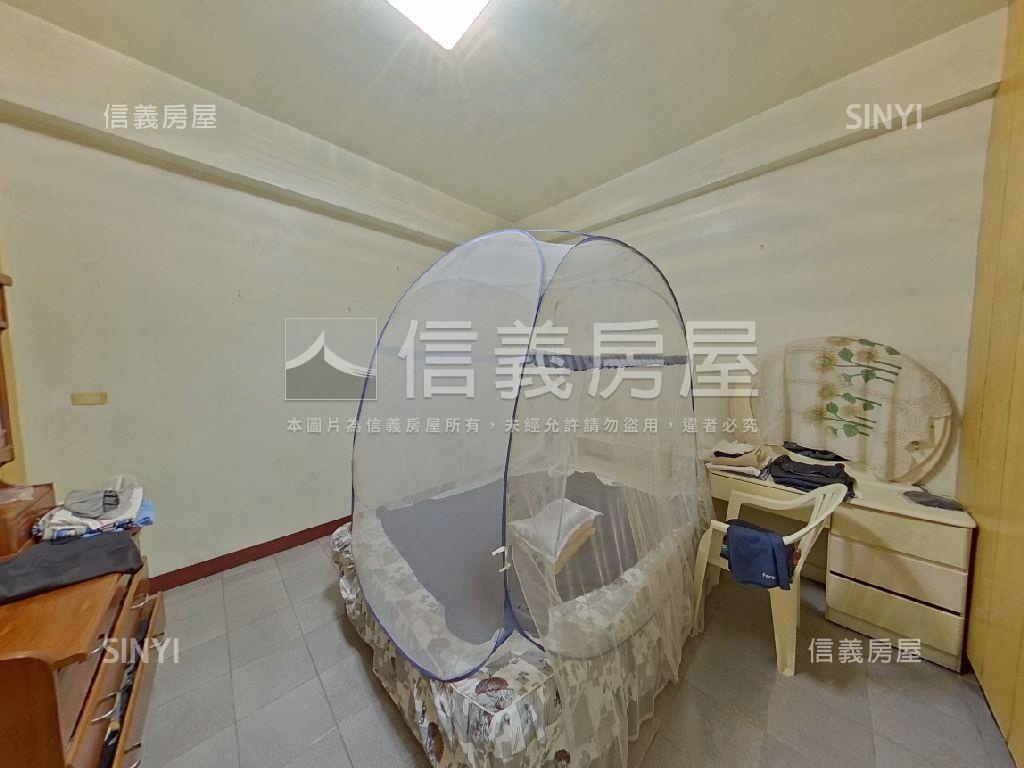 鶯歌市區·近火車站透店房屋室內格局與周邊環境