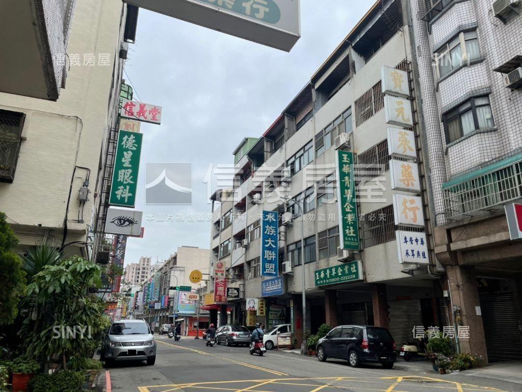 ＮＥＷ！正西屯路透天店面房屋室內格局與周邊環境