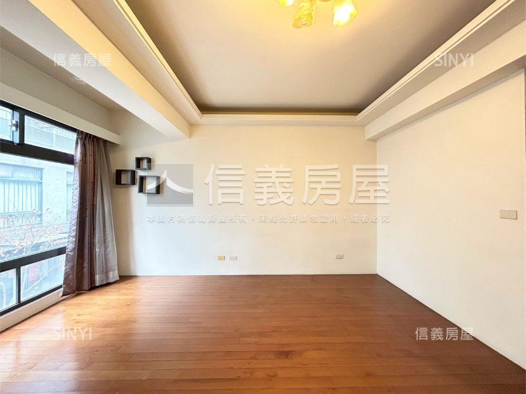 近興大震後美墅房屋室內格局與周邊環境