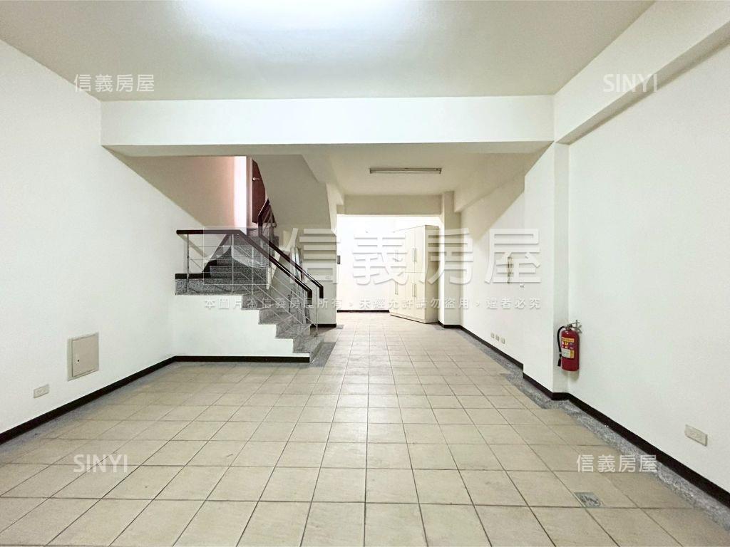 近興大震後美墅房屋室內格局與周邊環境