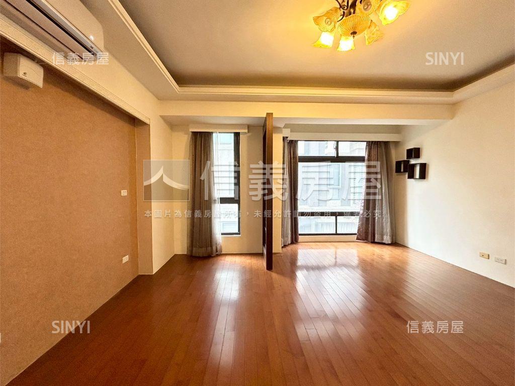 近興大震後美墅房屋室內格局與周邊環境