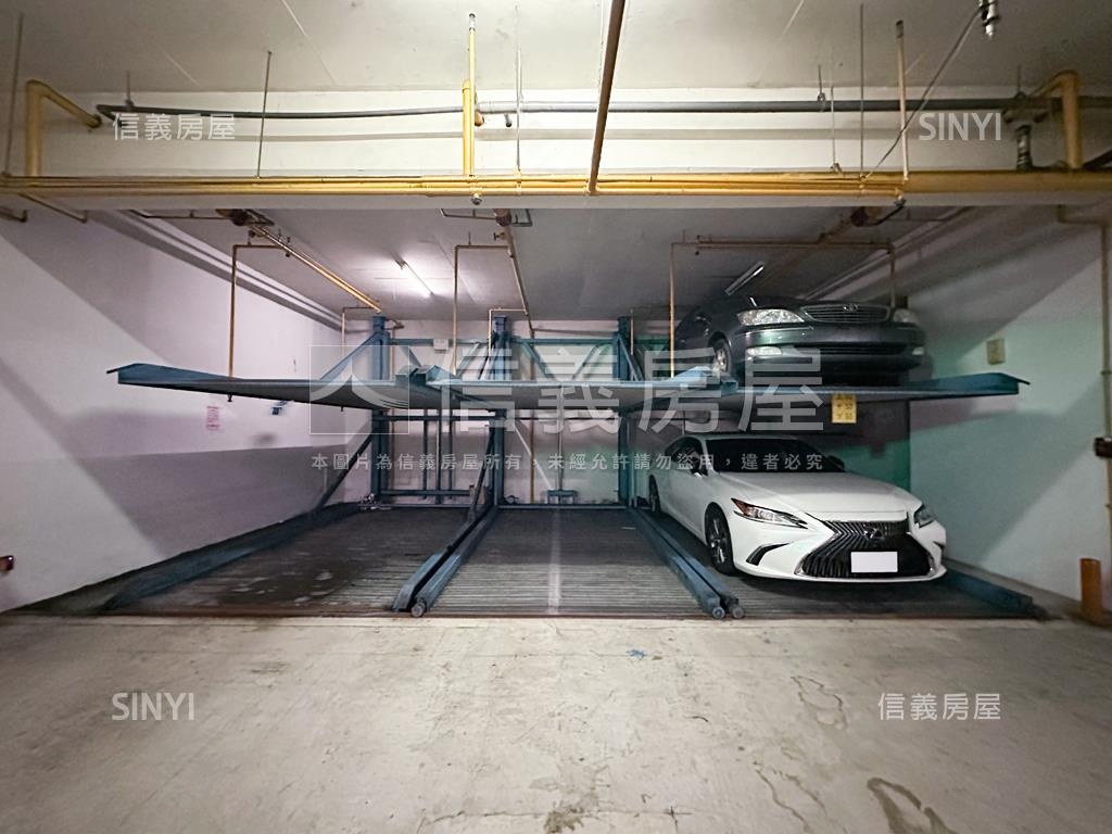 可愛邑採光三房配平移車位房屋室內格局與周邊環境