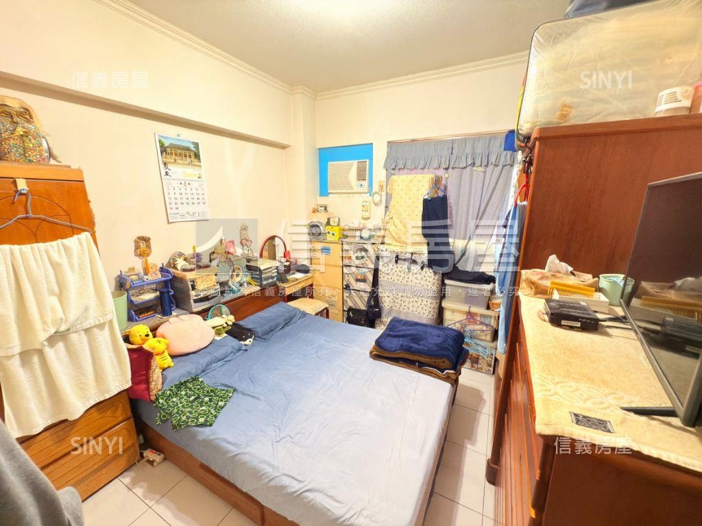 專任●摩登歐洲●高樓車位房屋室內格局與周邊環境