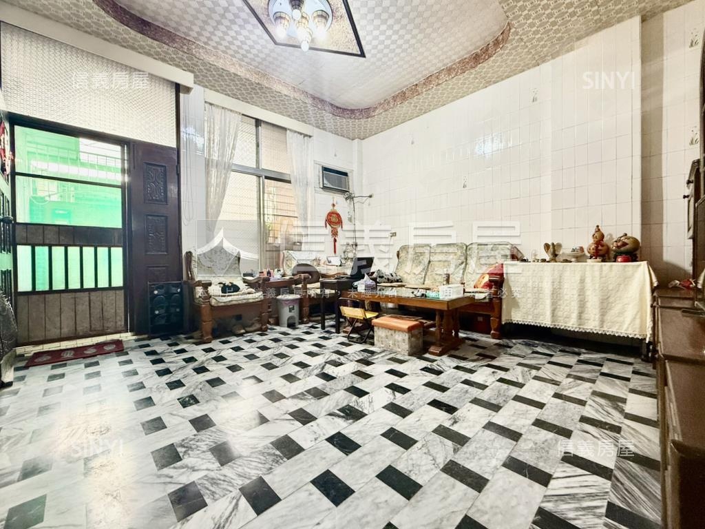 北區實踐街公園旁傳統透天房屋室內格局與周邊環境