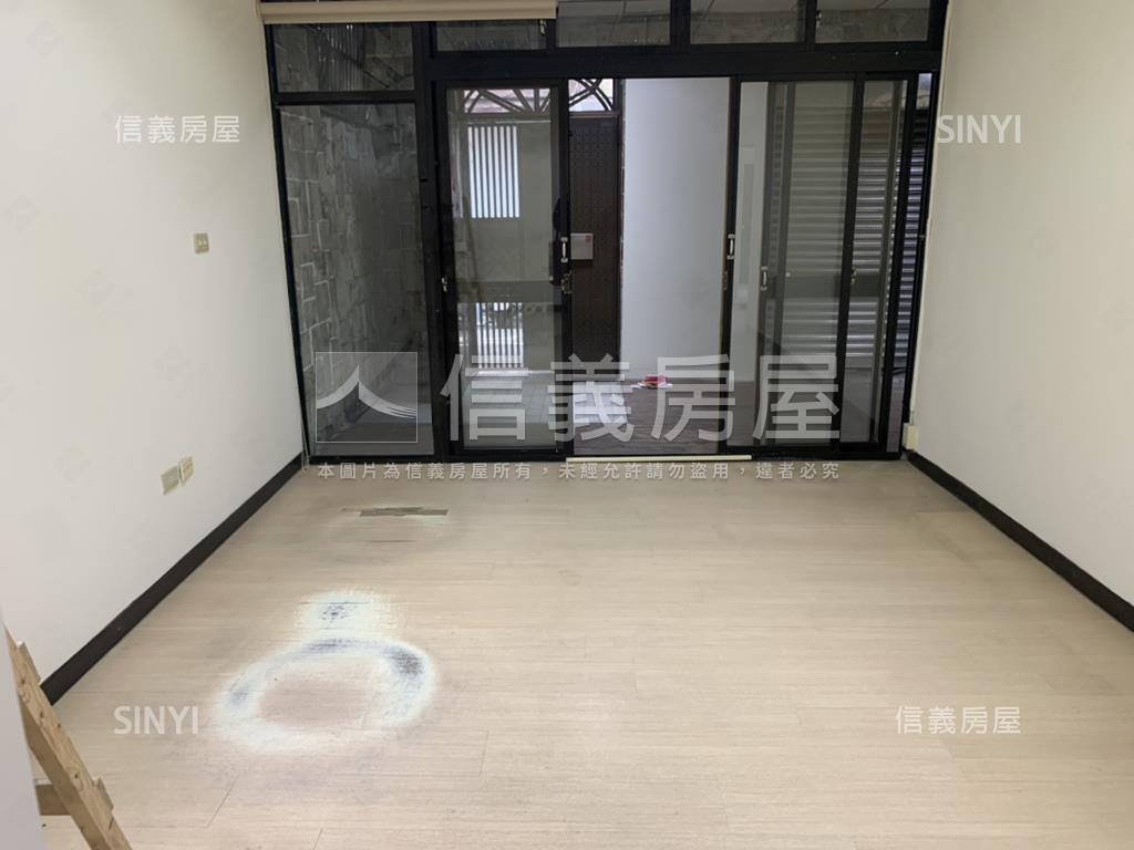 潛力黃金一樓房屋室內格局與周邊環境