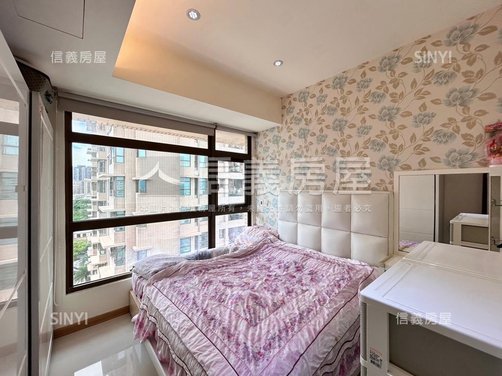 杜拜景觀高樓兩房房屋室內格局與周邊環境
