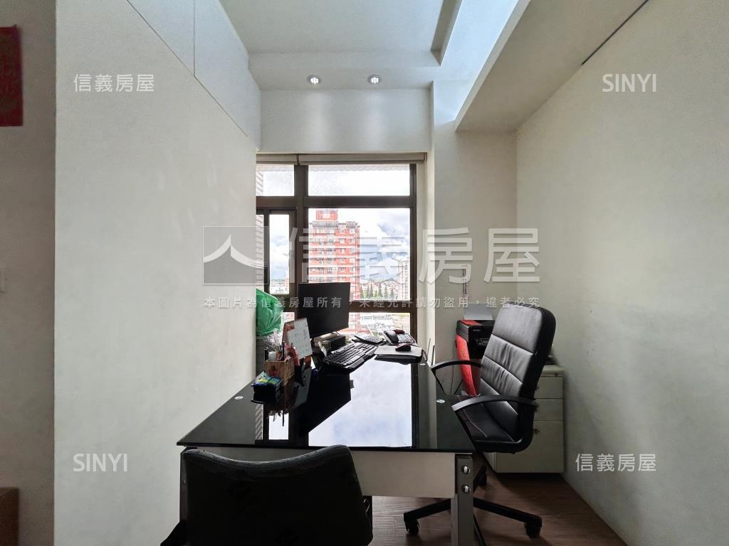 杜拜景觀高樓兩房房屋室內格局與周邊環境