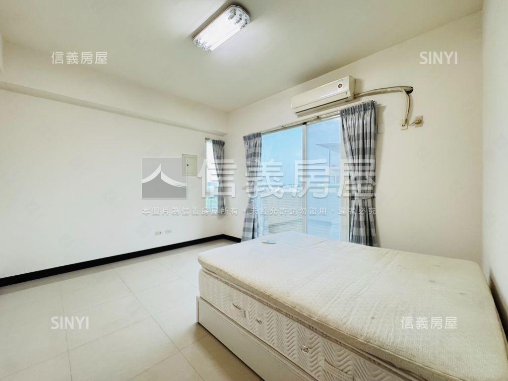 仁武大地坪獨棟電梯車墅房屋室內格局與周邊環境