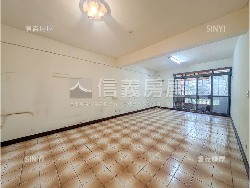 信義象山空氣清新二樓美寓房屋室內格局與周邊環境