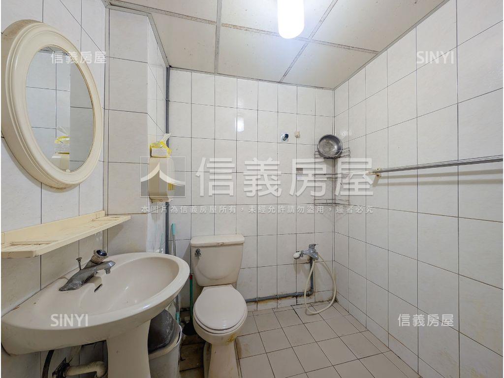 信義象山空氣清新二樓美寓房屋室內格局與周邊環境