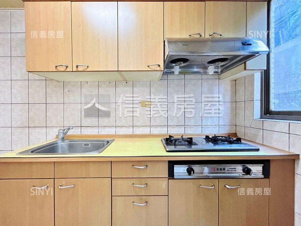 大地交響兩房平車房屋室內格局與周邊環境