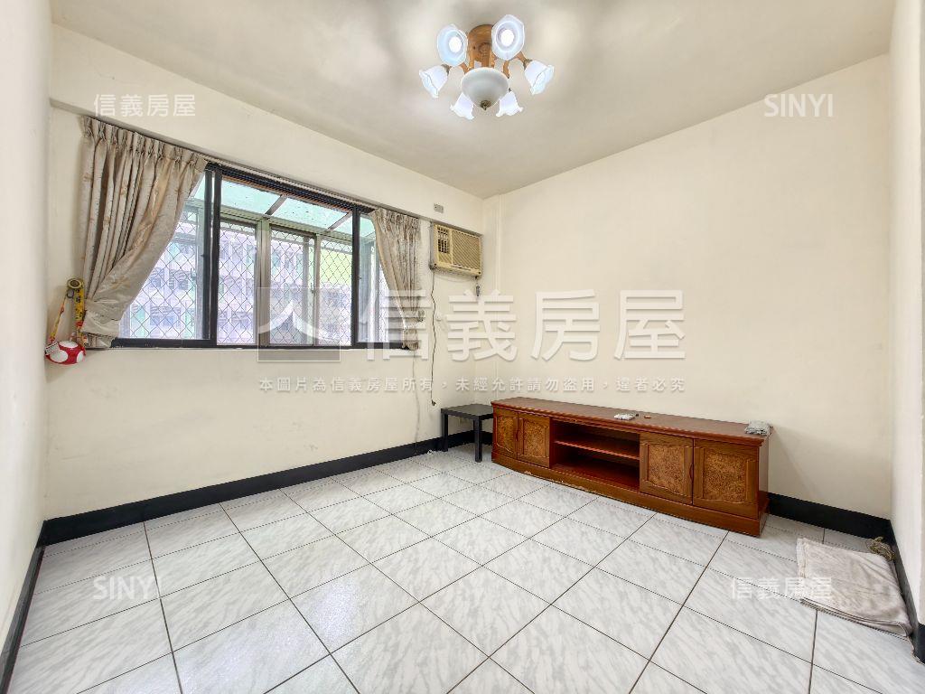 新埔捷運～陽明街３樓房屋室內格局與周邊環境