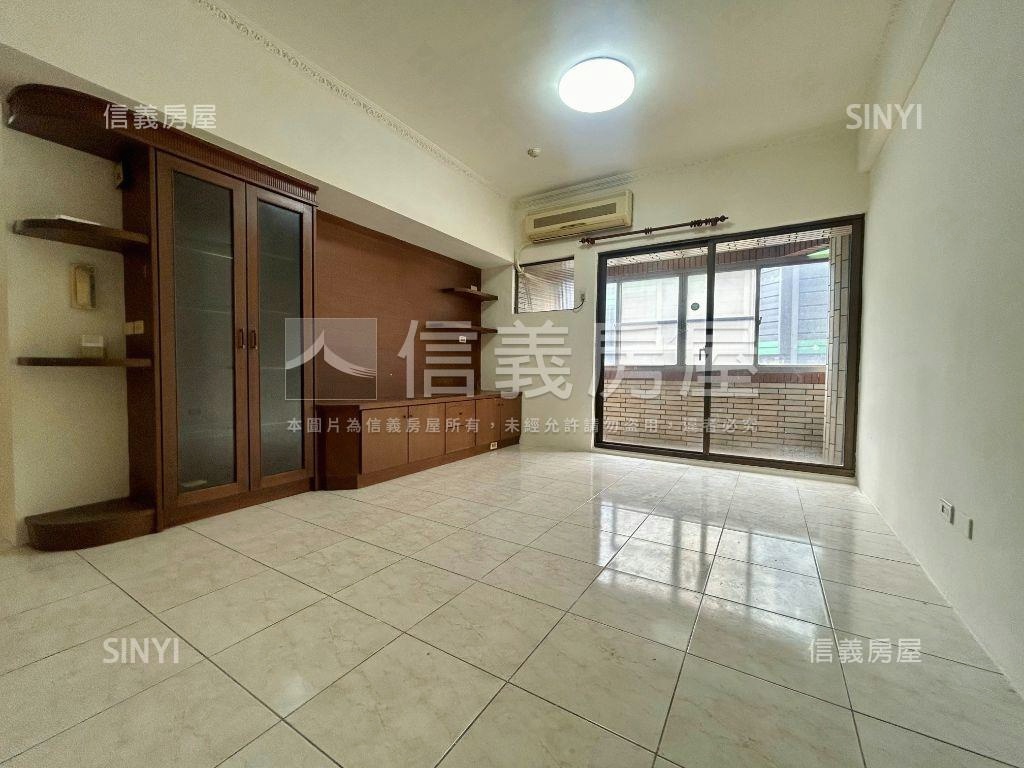 高鐵國道森活計劃四房房屋室內格局與周邊環境