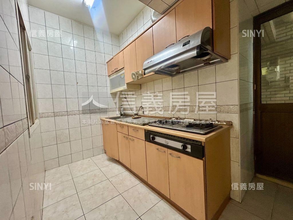 高鐵國道森活計劃四房房屋室內格局與周邊環境