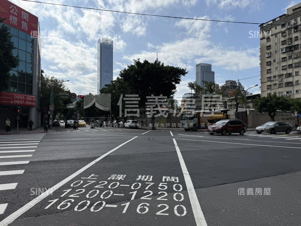 信義永吉面寬店面房屋室內格局與周邊環境