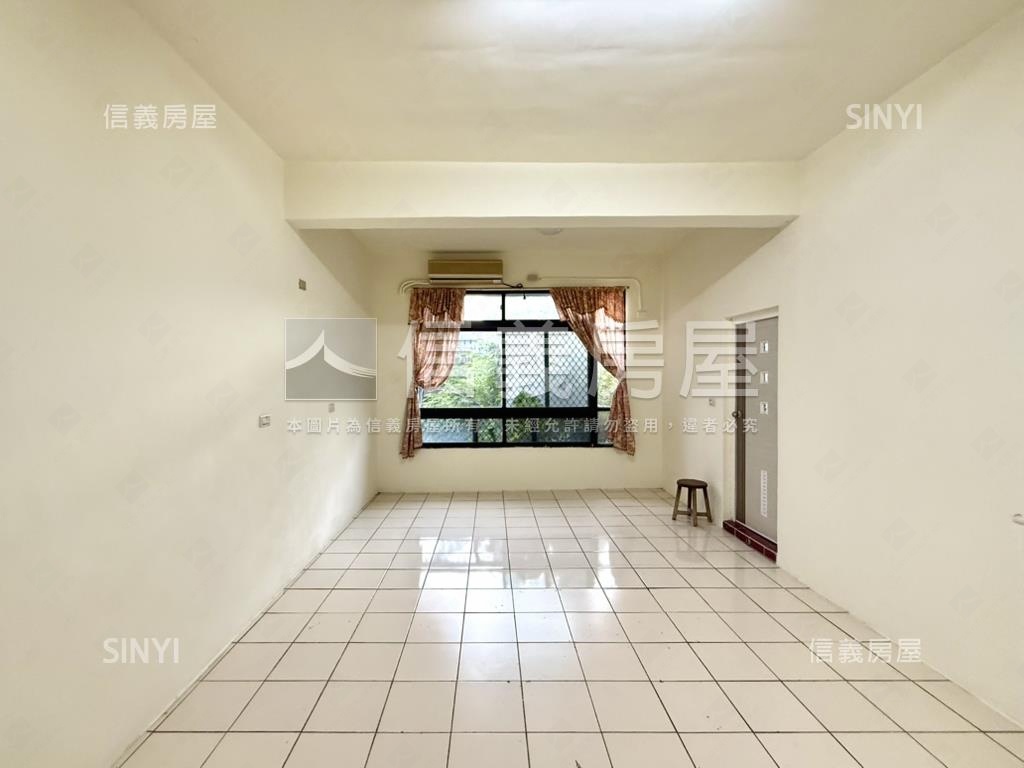 稀有近園區寧靜車庫透天房屋室內格局與周邊環境