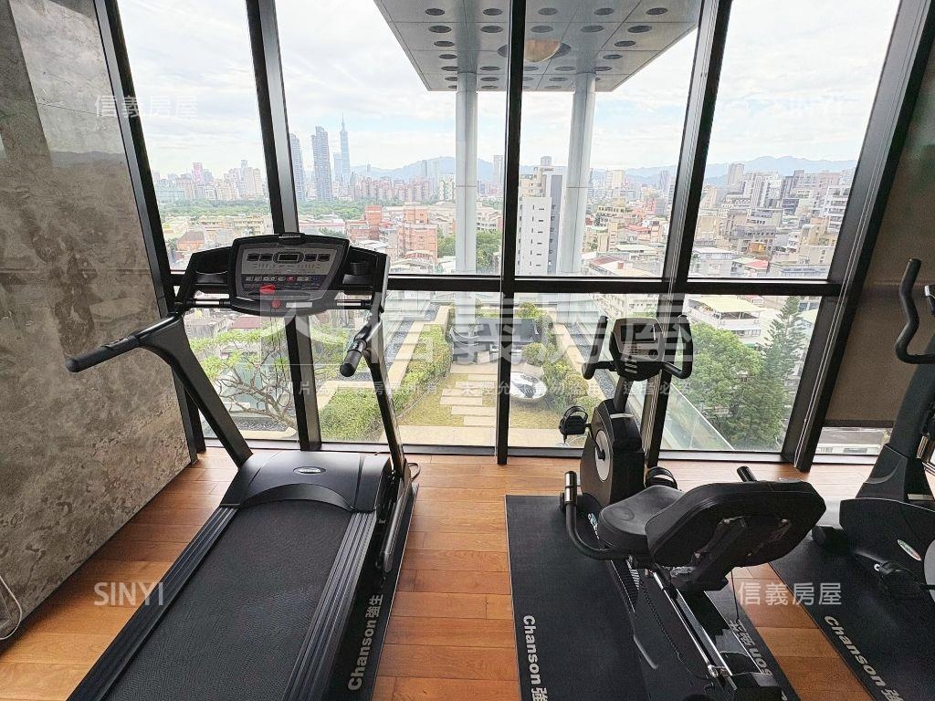 捷運東門金華九野樹海美景房屋室內格局與周邊環境