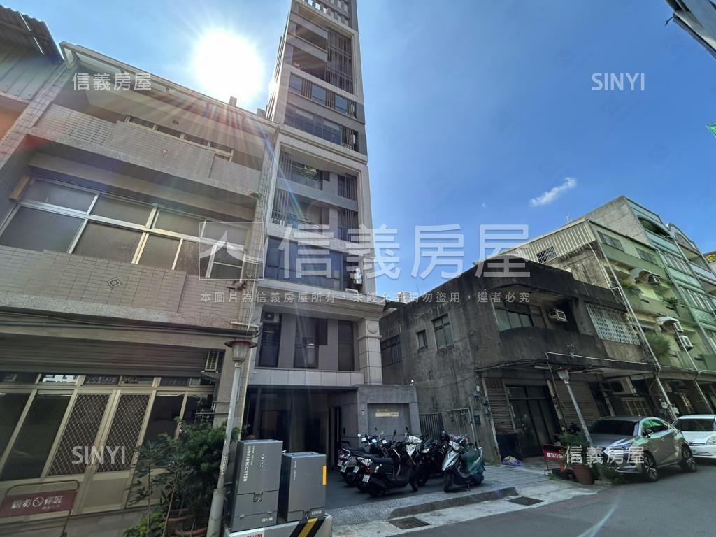 市區城品翫精品小豪宅房屋室內格局與周邊環境