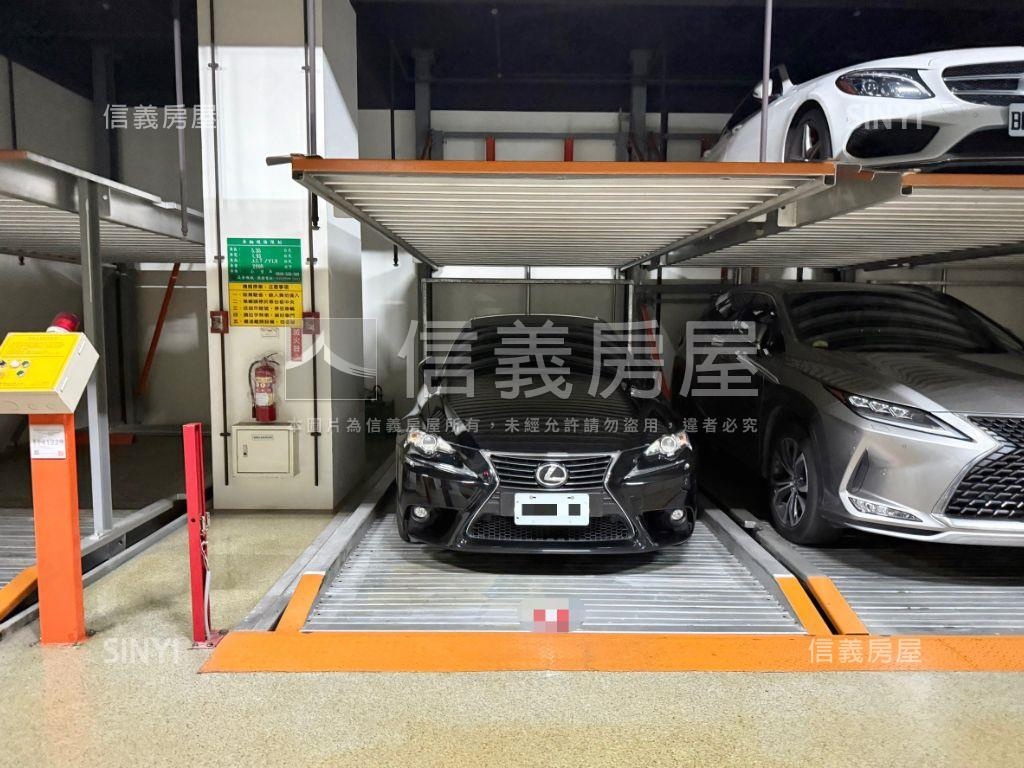 稀有御中央明亮大３房房屋室內格局與周邊環境