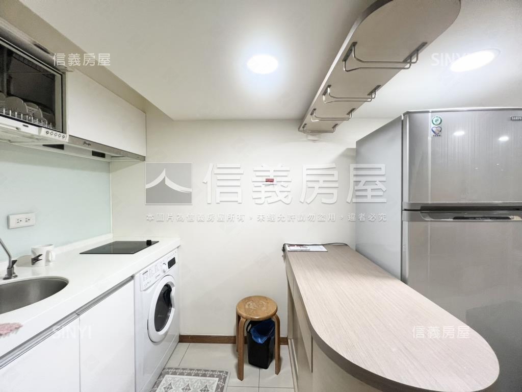 專任未來音圖挑高捷運宅房屋室內格局與周邊環境