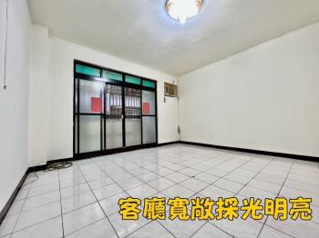 近蘆洲捷運。靜巷三房