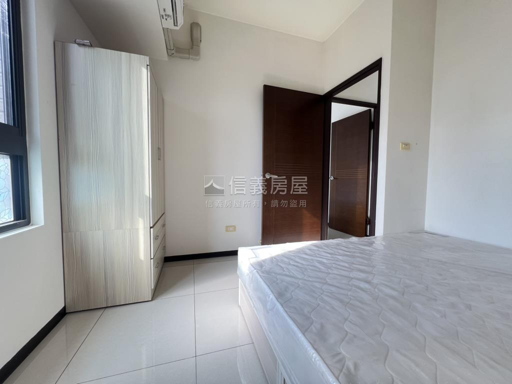彩虹城一期大兩房平車美屋房屋室內格局與周邊環境