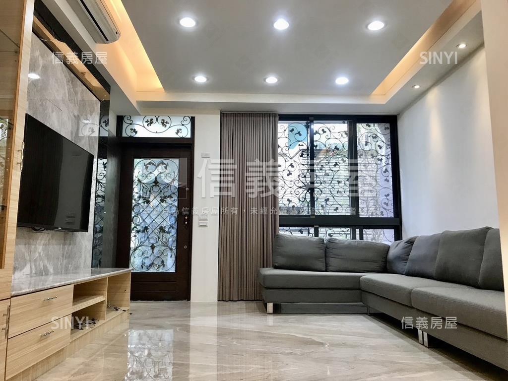 正１１期。公園別墅房屋室內格局與周邊環境