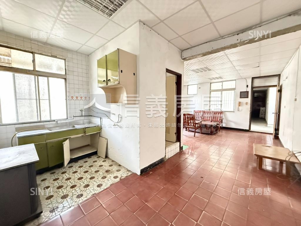 永康中華邊間好風景三房房屋室內格局與周邊環境