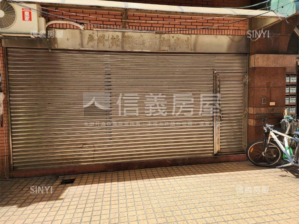 民族電梯一樓房屋室內格局與周邊環境