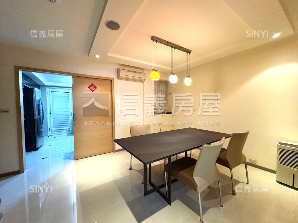 仁愛華園雙併美屋頂加房屋室內格局與周邊環境