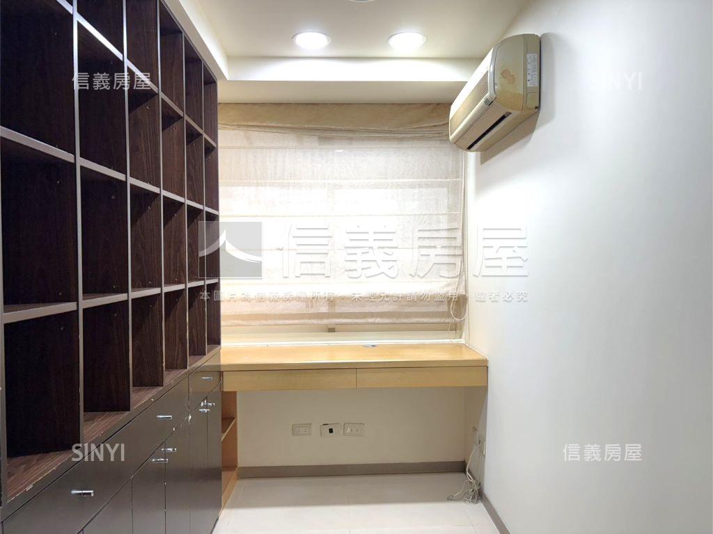 仁愛華園雙併美屋頂加房屋室內格局與周邊環境