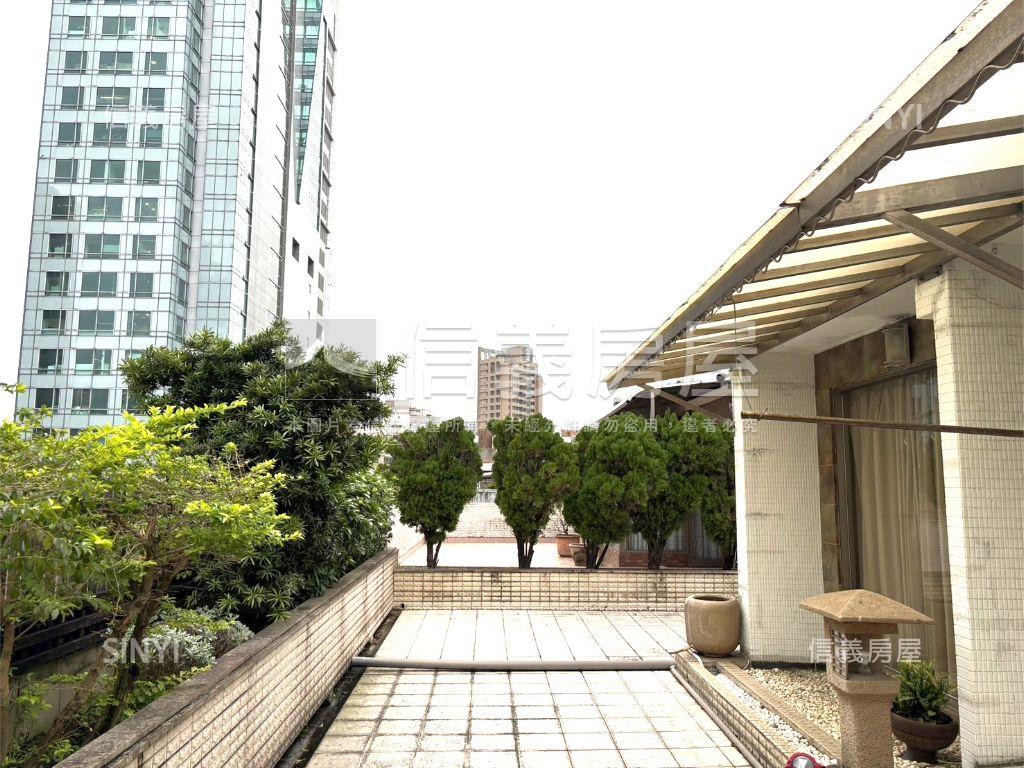 仁愛華園雙併美屋頂加房屋室內格局與周邊環境