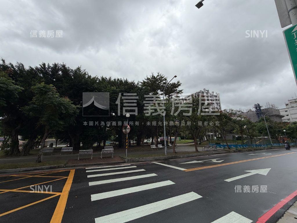 河岸綠景老闆起家一樓房屋室內格局與周邊環境