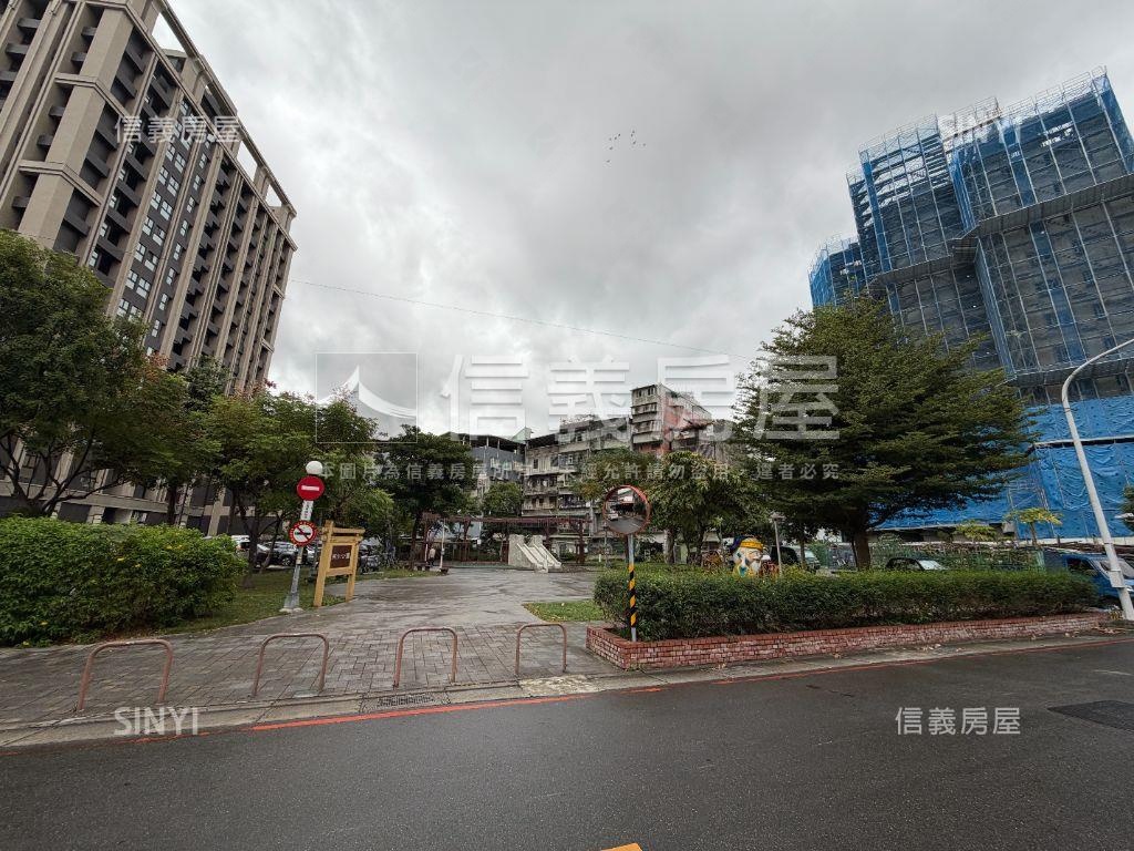 河岸綠景老闆起家一樓房屋室內格局與周邊環境