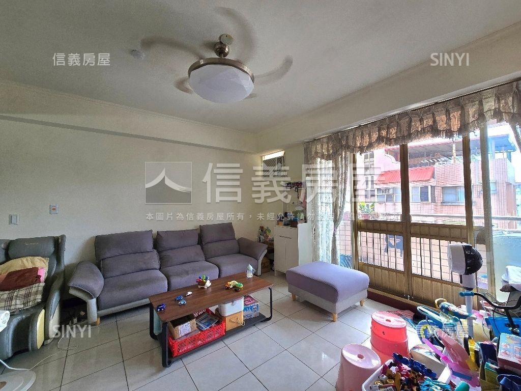 文山特區大四房平車房屋室內格局與周邊環境