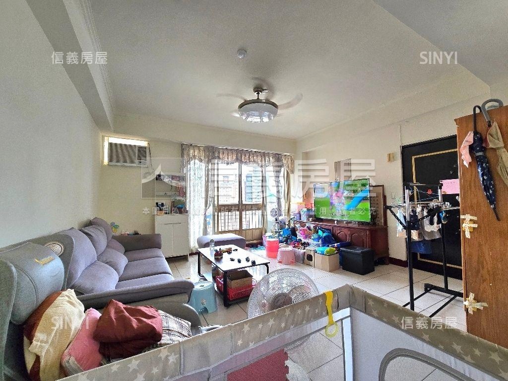 文山特區大四房平車房屋室內格局與周邊環境