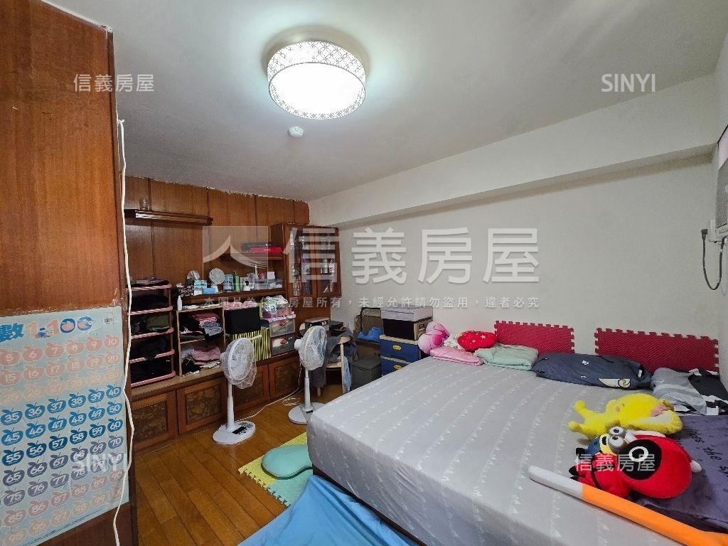 文山特區大四房平車房屋室內格局與周邊環境